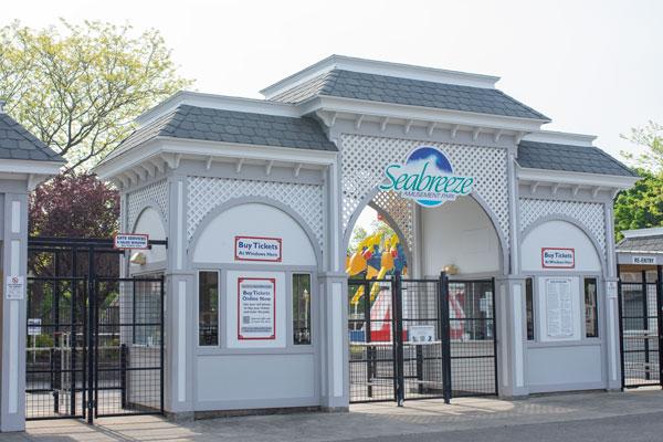Entrance to the Seabreeze Amusement Park.